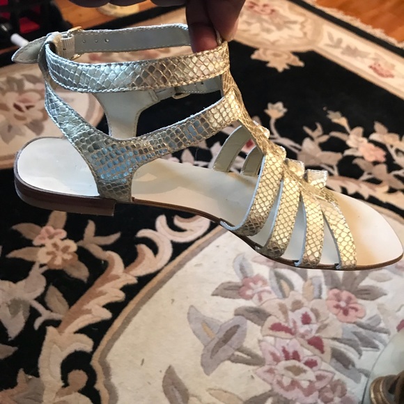 Gold snakeskin Nine West gladiator sandals - Picture 3 of 4